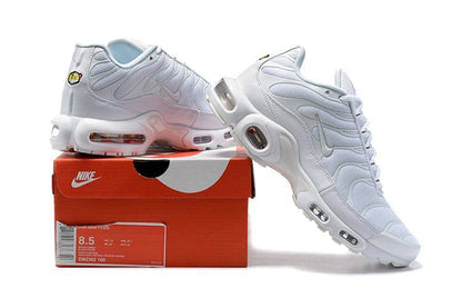 Airmax TN 

105 dhs🇦🇪🇦🇪

40 to 46 

Zain27
♥️♥️♥️