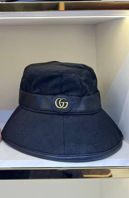 BUCKET HAT 

FREE SIZE 
70 dhs🇦🇪🇦🇪🇦🇪

Zain88
♥️♥️♥️