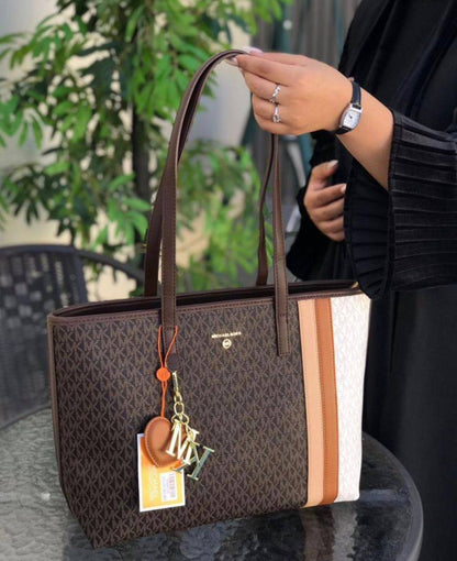 MK
90 dhs💓
Good quality

Zain35
♥️♥️♥️