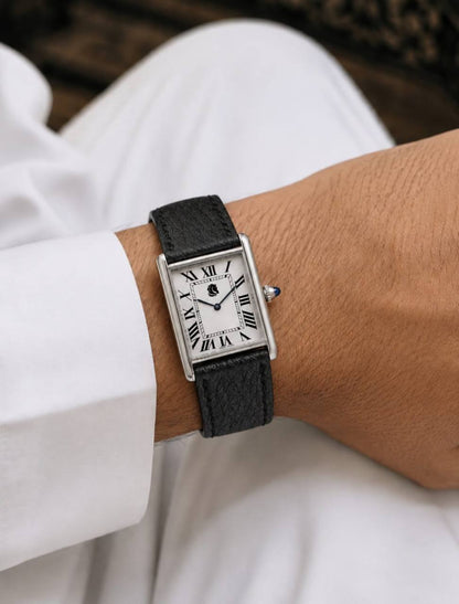 Louis Hilano watch  (unsix size 36mm)  
270 dhs🇦🇪🇦🇪

Zain59
♥️♥️♥️