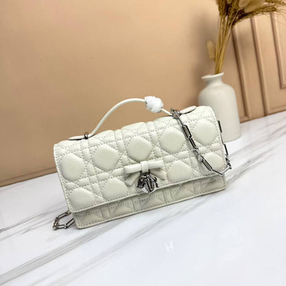 Dior
Master❣️❣️
300 dhs✅

Zain153
♥️♥️♥️