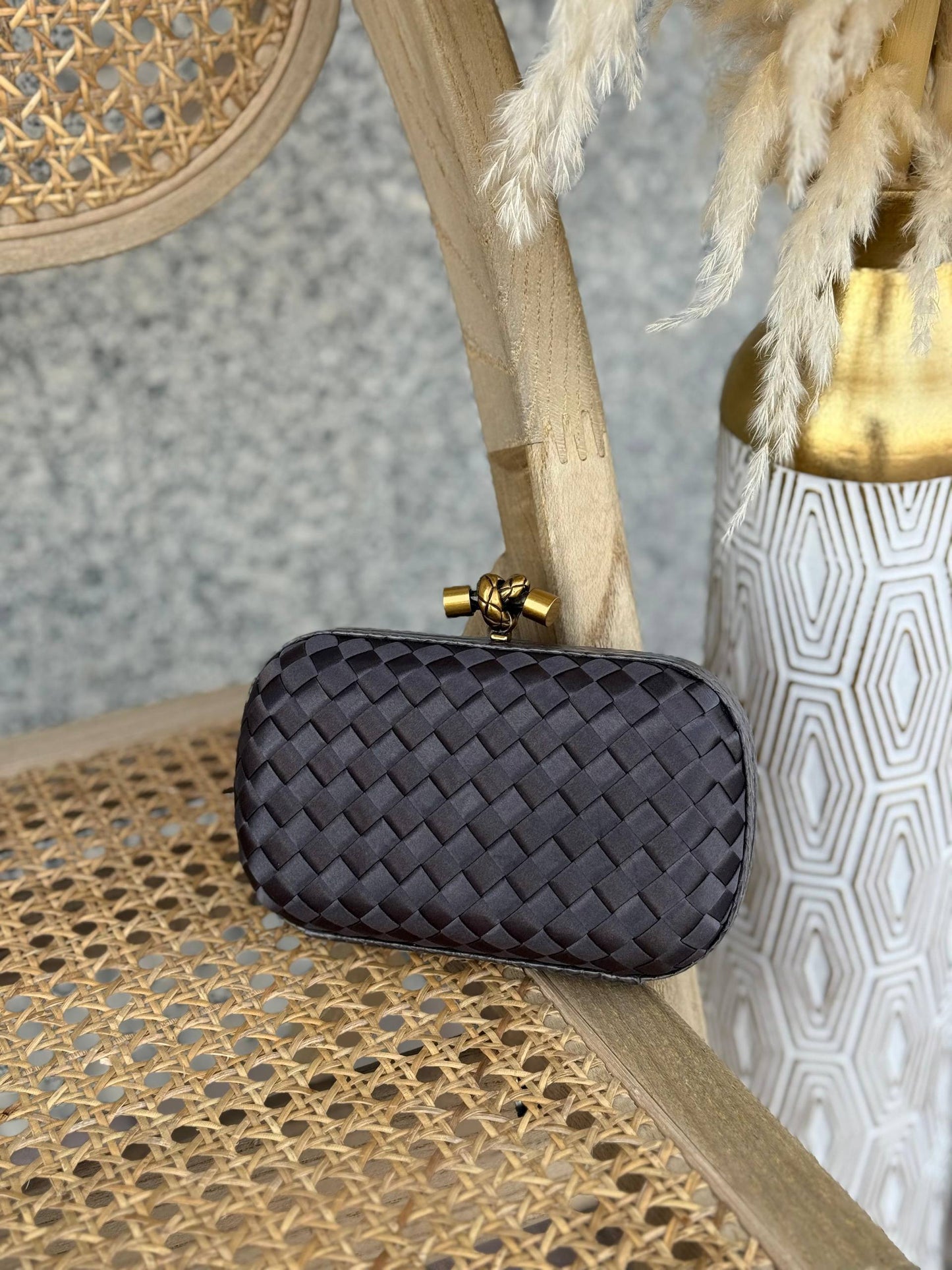 BOTTEGA VENETA

16cm
320 dhs🗽
Super Master Quality✨✨✨
With box🎁

Zain167
♥️♥️♥️
