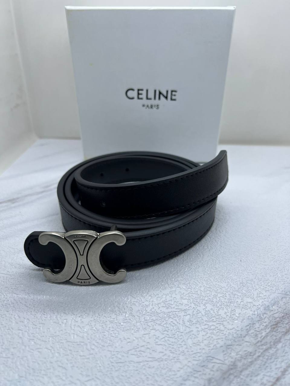 Belts 

50 dhs✅

with box
🎁🎁🎁

Zain182
♥️♥️♥️