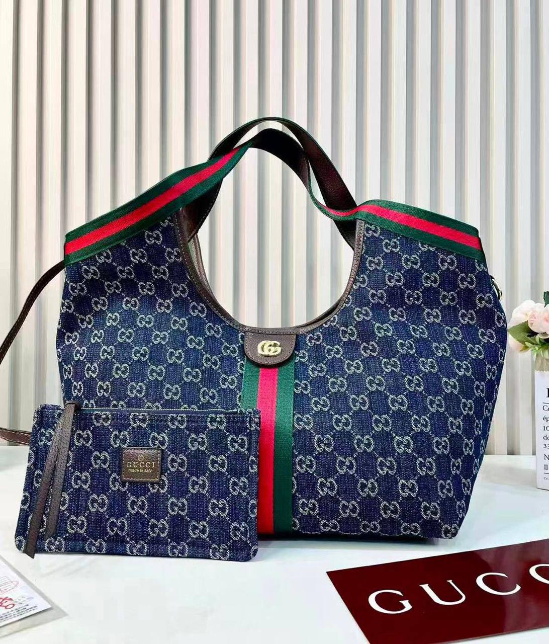 GUCCI
 GOOD QUALITY 
130 dhs🇦🇪🇦🇪

Zain295
♥️♥️♥️
