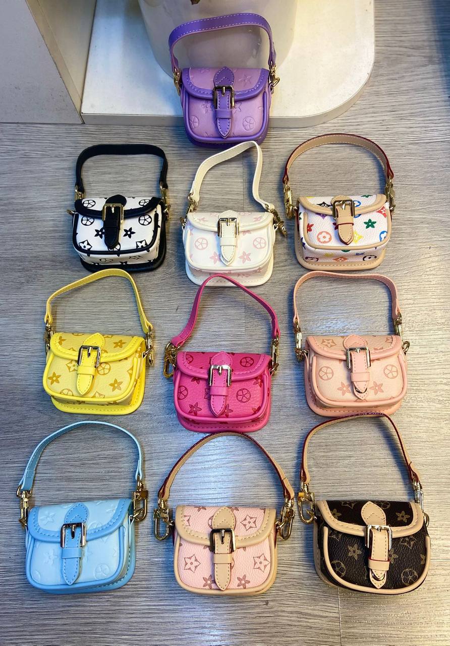 Cute Medale
35 dhs🪙💕

Zain107
♥️♥️♥️