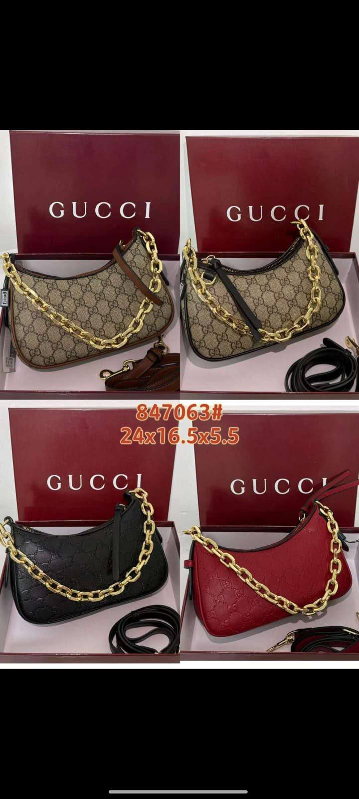 Gucci 
with box 
100 dhs✅

Zain215
♥️♥️♥️