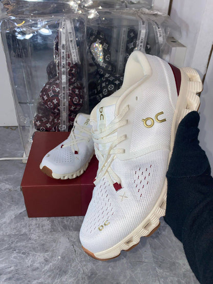 ON CLOUD X 4 IVORY / CREAM
Year of the 🐍 
36-45 AVAILABLE 🤩
210 dhs❣️

Zain242
♥️♥️♥️