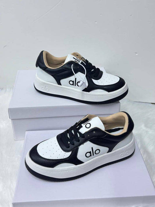 ALO
New arrived 
size 36 to 41
130 dhs🪙🌨️
Very Nice Quality

Zain21
♥️♥️♥️