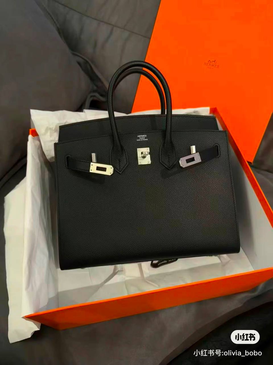 Hermes birkin 25cm💕master quality😍with box❤️
410 dhs🇦🇪🇦🇪

Zain52
♥️♥️♥️