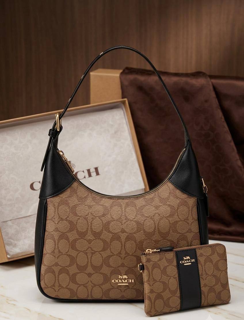 COACH TOTE BAG 🆕
GOOD QUALITY 💫
110 dhs💓
WITH BOX 📦

Zain28
♥️♥️♥️
