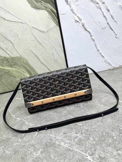 Goyard
Master🌺🌺
270 dhd✅

Zain134
♥️♥️♥️