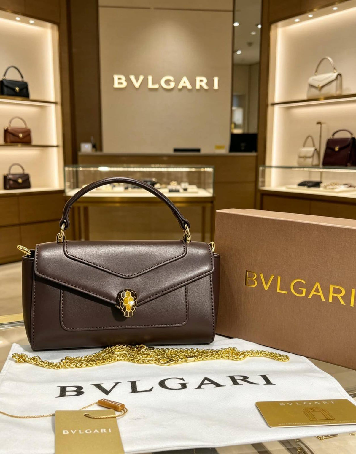 Bvlgari

 have box

115 dhs🇦🇪🇦🇪

Zain07
♥️♥️♥️