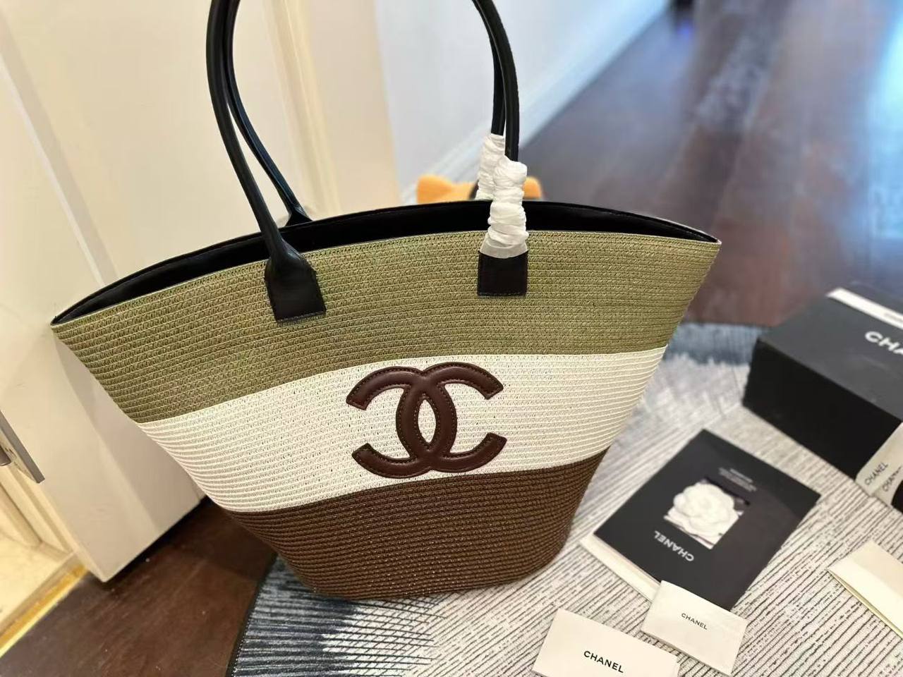 Chanel
Master❣️❣️
240 dhs🇦🇪🇦🇪

Zain132
♥️♥️♥️
