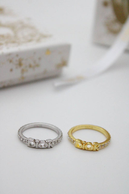Dior ring

45 dhs

Zain122
♥️♥️♥️