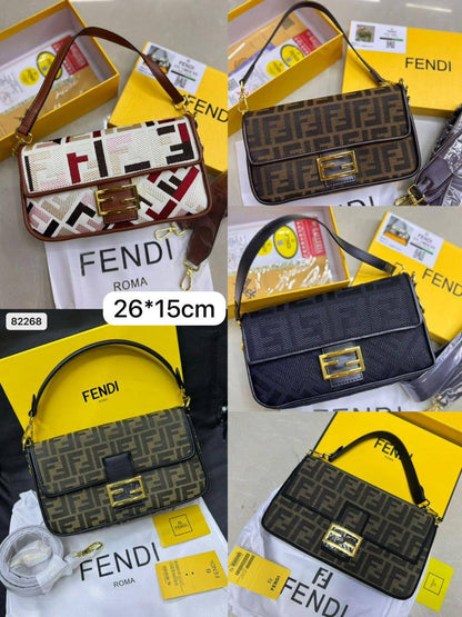💎Fendi Baguette
1️⃣ First quality +box🎁 
Size : 26 *15 cm
95 dhs🌺
with box 🎁

Zain115
♥️♥️♥️