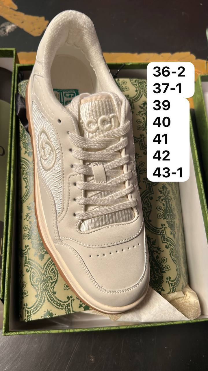Gucci

150 dhs✅

Zain146
♥️♥️♥️