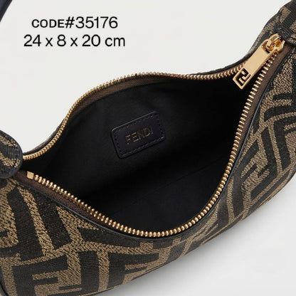 Fendi ғᴇɴᴅɪɢʀᴀᴘʜʏ
ʜᴀʟғ ᴍᴏᴏɴ ᴛᴏᴘ sʜᴏᴜʟᴅᴇʀ ʙᴀɢ
ᴄᴀɴᴠᴀs ᴊᴀᴄǫᴜᴀʀᴅ ғᴀʙʀɪᴄ
& ᴍᴀᴛᴛᴇ ʟᴇᴀᴛʜᴇʀ ᴍᴀᴛᴇʀɪᴀʟ
ɪᴛ ʜᴀs ʟᴏɴɢ sᴛʀᴀᴘ
ɢᴏʟᴅ ʜᴀʀᴅᴡᴀʀᴇ
sɪᴢᴇ : 24 cm

75 dhs🇦🇪🇦🇪

Zain31
♥️♥️♥️