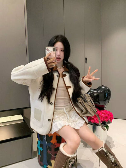 *New collections 💕💕    
280 dhs🪙💚
*good  quality  
*Sizes:S M L xl* 
*AVAILABL winter jacket

Zain231
♥️♥️♥️