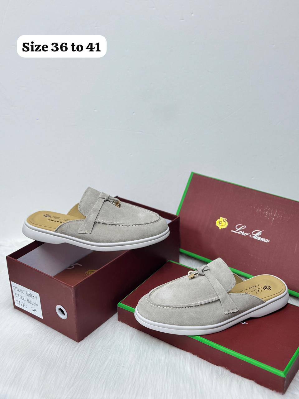 Loro piana
💯high quality
Size 36-37-38-39-40-41
120 dhs🪙🌨️

Zain86
♥️♥️♥️