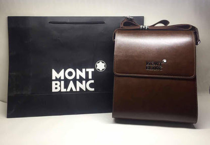 Men 💼

Gym bag 
Cross bags   

105 dhs🌺

Zain175
♥️♥️♥️