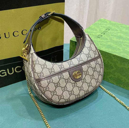 Gucci 
Good Quality 
With Box 
🎁🎁🎁

100 dhs🪙💚

Zain250
♥️♥️♥️
