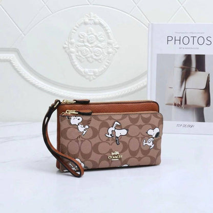 Coach
Small hand bag
50 dhs✅

Zain136
♥️♥️♥️