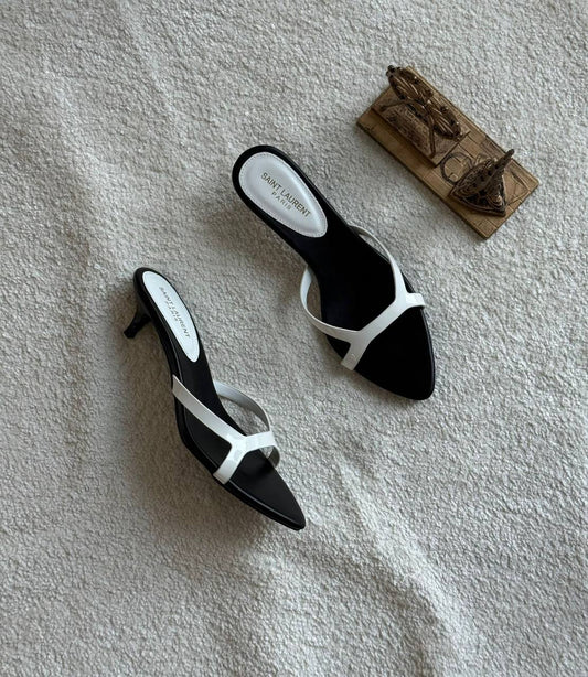 . New ysl heel

   Size  .  36.  to 41

110 dhs🪙

Zain80
♥️♥️♥️