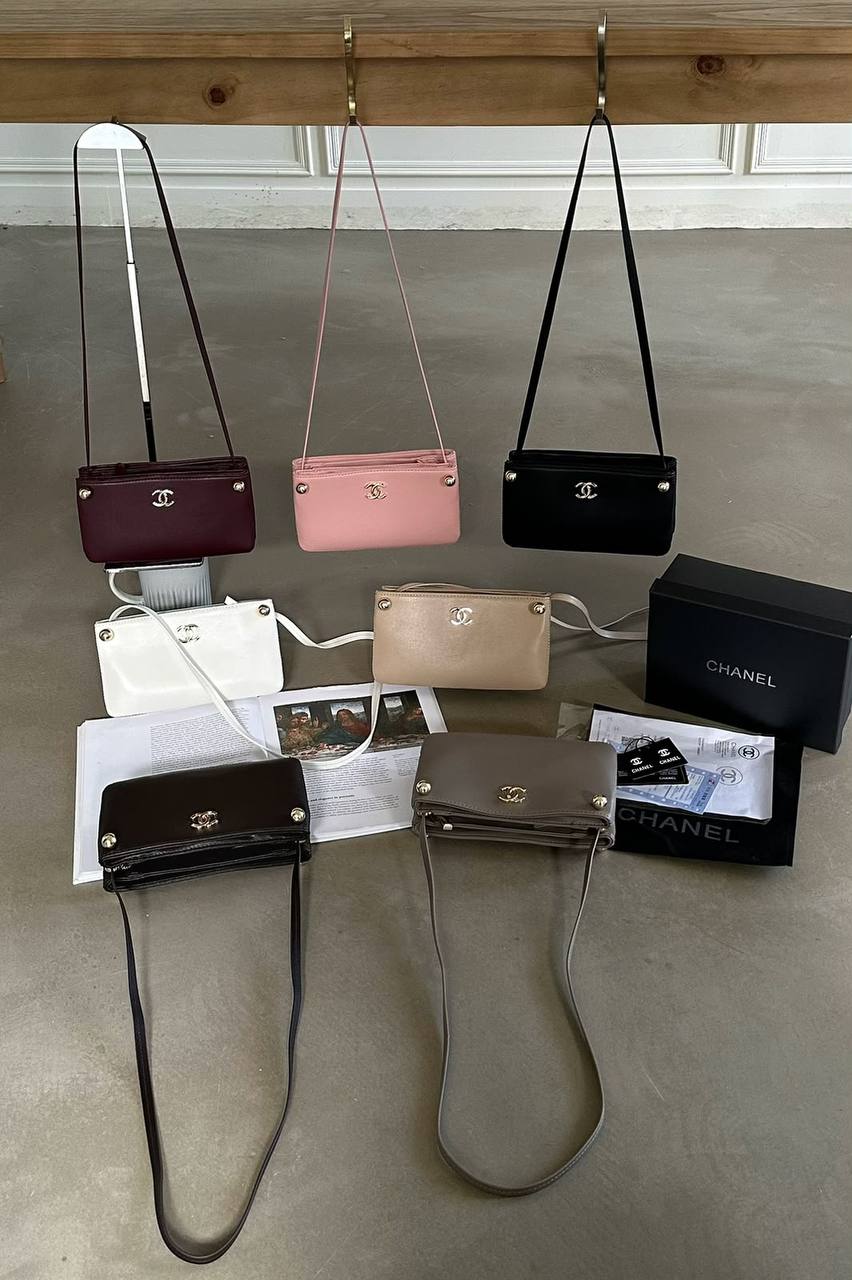 Chanel
withbox 
95 dhs🇦🇪🇦🇪

Zain143
♥️♥️♥️