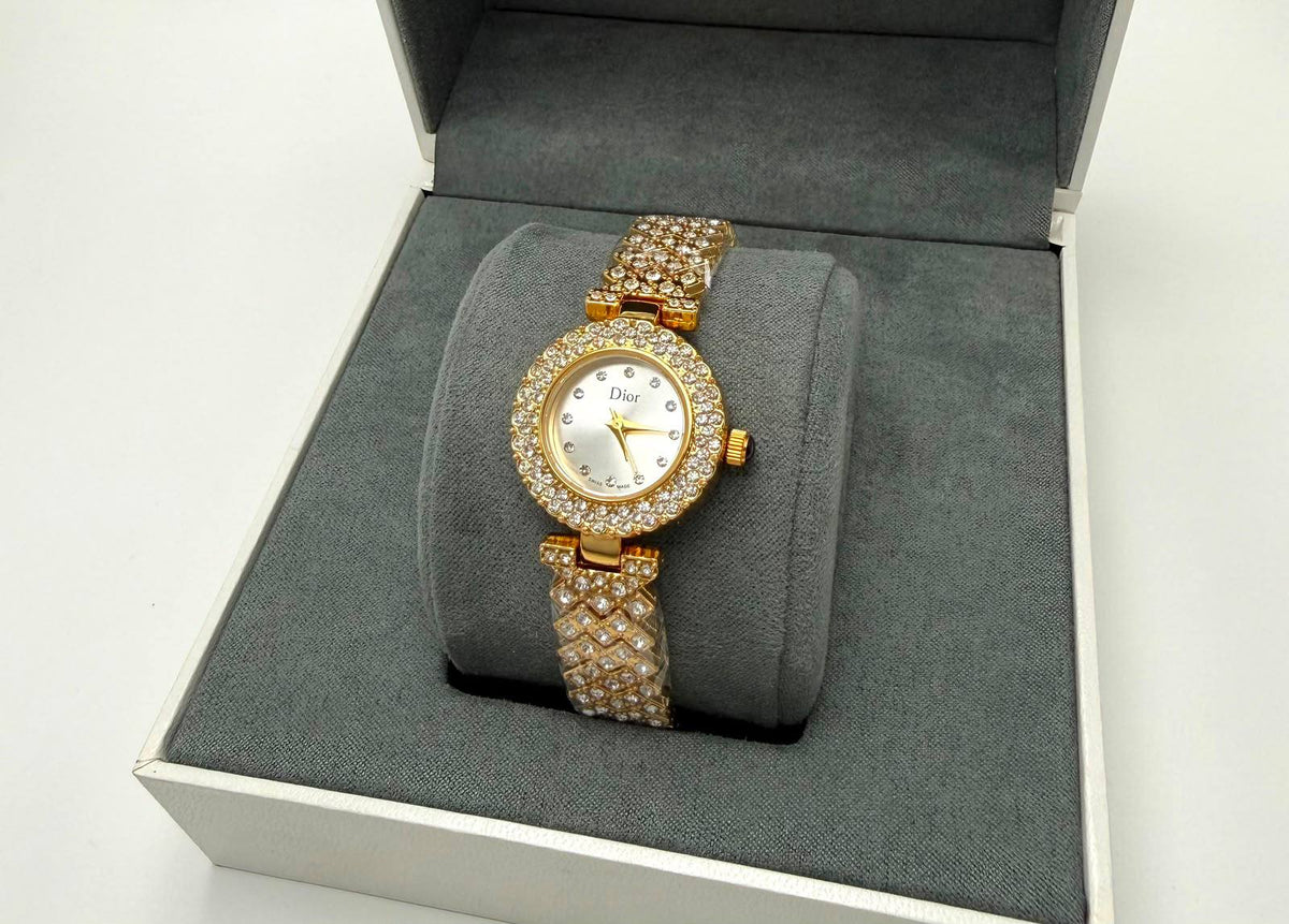 Dior
Aigner
Rolex
Piaget
Gucci

55 dhs

Zain45
♥️♥️♥️