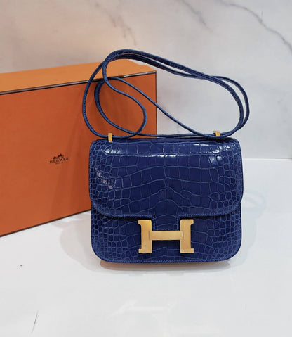 HERMES 

NEW CAME 
GOOD QUALITY 

WITH BOX 
110 dhs🇦🇪🇦🇪

Zain295
Zain39
♥️♥️♥️