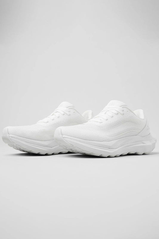 ALO RUNNER ‘White’🤍
36-45 AVAILABLE 
180 dhs🪙🌨️

Zain242
♥️♥️♥️