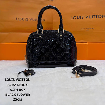 LV ᴀʟᴍᴀ
ᴡɪᴛʜ ʟᴏɴɢ sᴛʀᴀᴘ
ᴡɪᴛʜʙᴏx
🎁🎁🎁

ʟᴇᴀᴛʜᴇʀ/ɢᴀᴍᴏsᴀ
sɪᴢᴇ:25ᴄᴍ
95 dhs✅

Zain56
♥️♥️♥️