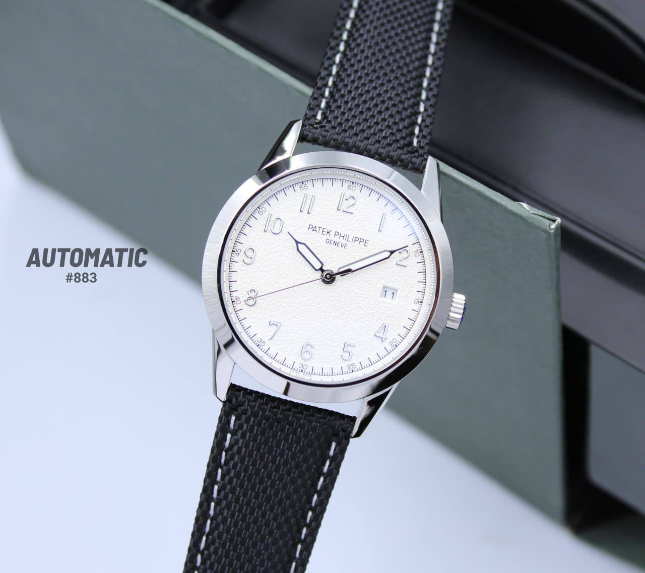 PATEK PHILIPPE MEN AUTOMATIC 41MM

280 dhs❣️

Zain58
♥️♥️♥️