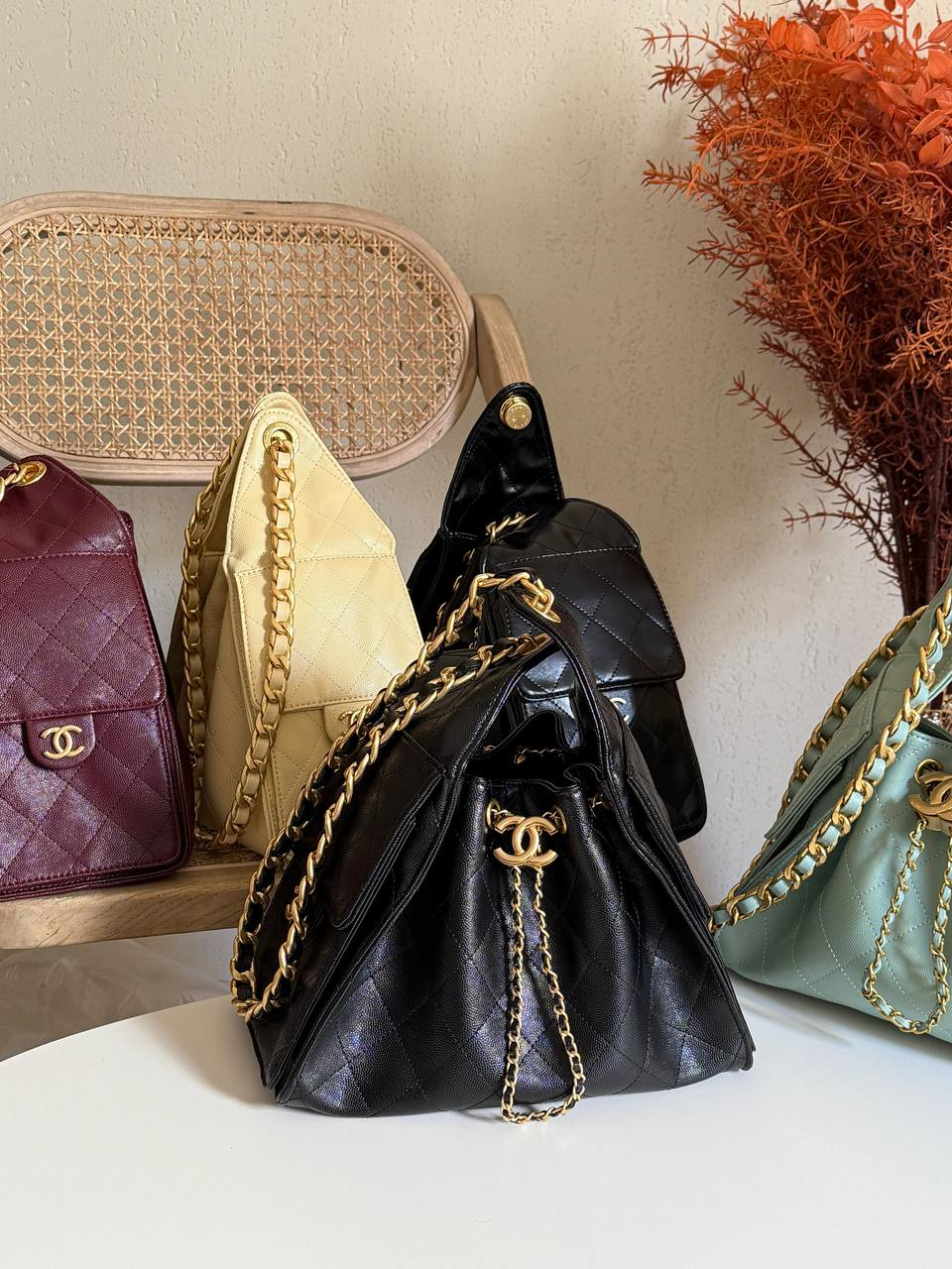 New collection✨✨✨
CHANEL
25cm
380 dhs🪙💚
Top quality 
With box🎁

Zain167
♥️♥️♥️