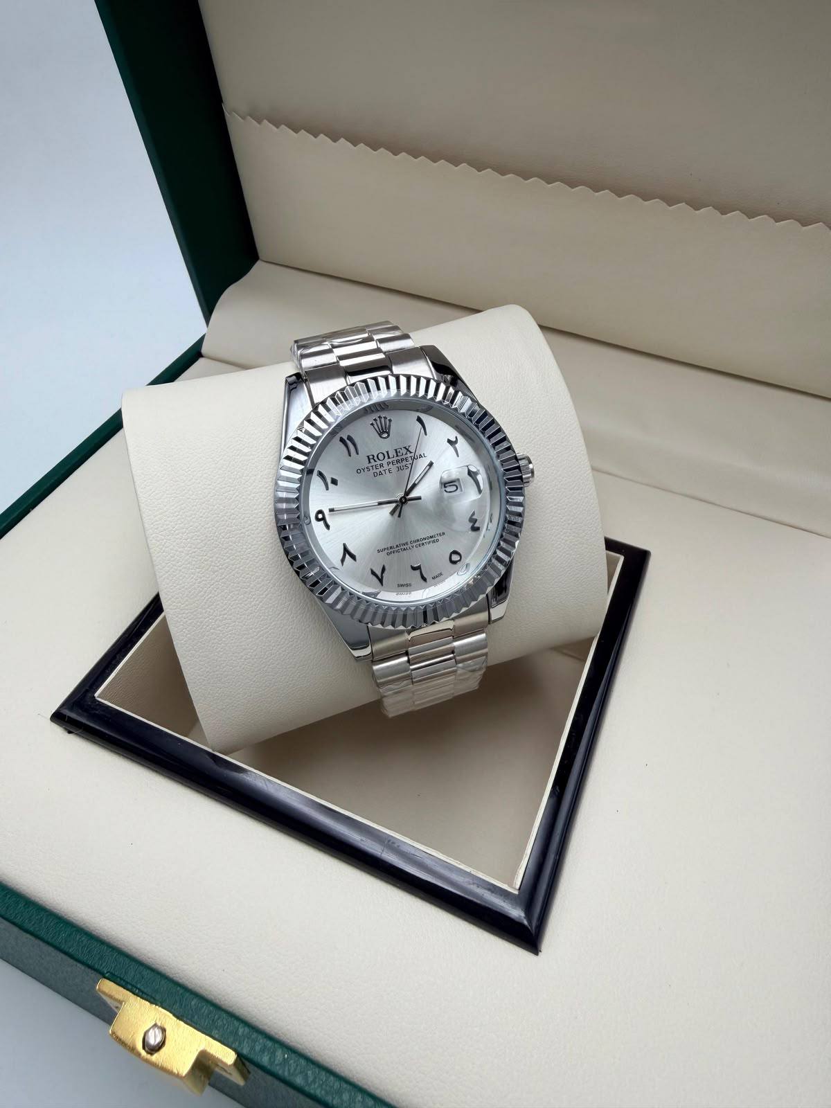 Rolex

60 dhs🇦🇪🇦🇪

Zain45
♥️♥️♥️