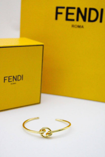 Fendi

Master🌺🌺
For Price 👇 WhatsApp✅
0568585901 
0507557372
0552275751 Owner Zain 👌

Zain122
♥️♥️♥️