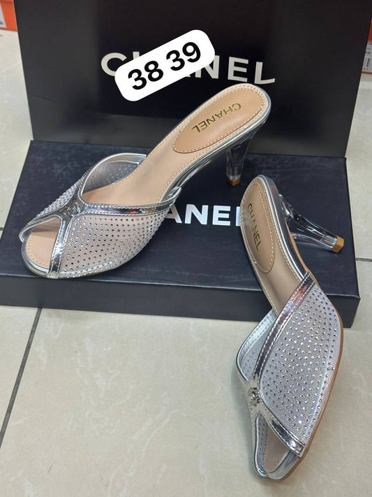 Chanel  
110 dhs🇦🇪

Zain146
♥️♥️♥️