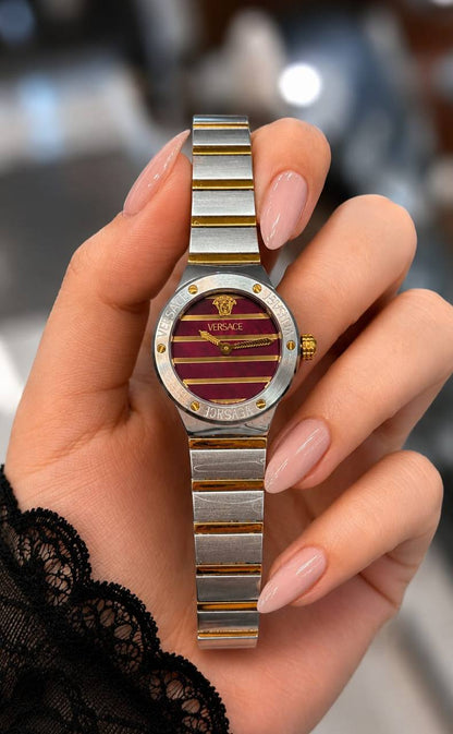 Versace 
watch for ladies 
good quality 
250 dhs💓

Zain59
♥️♥️♥️