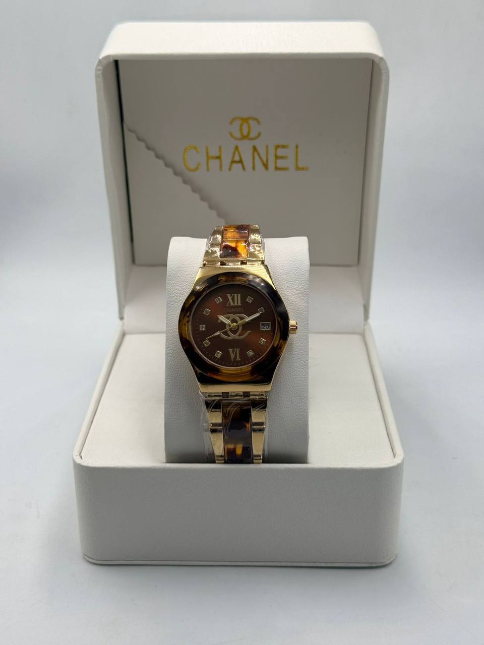 CHANEL ladies
*New Arrival*🔥
55 dhs🪙🖤

Zain08
♥️♥️♥️