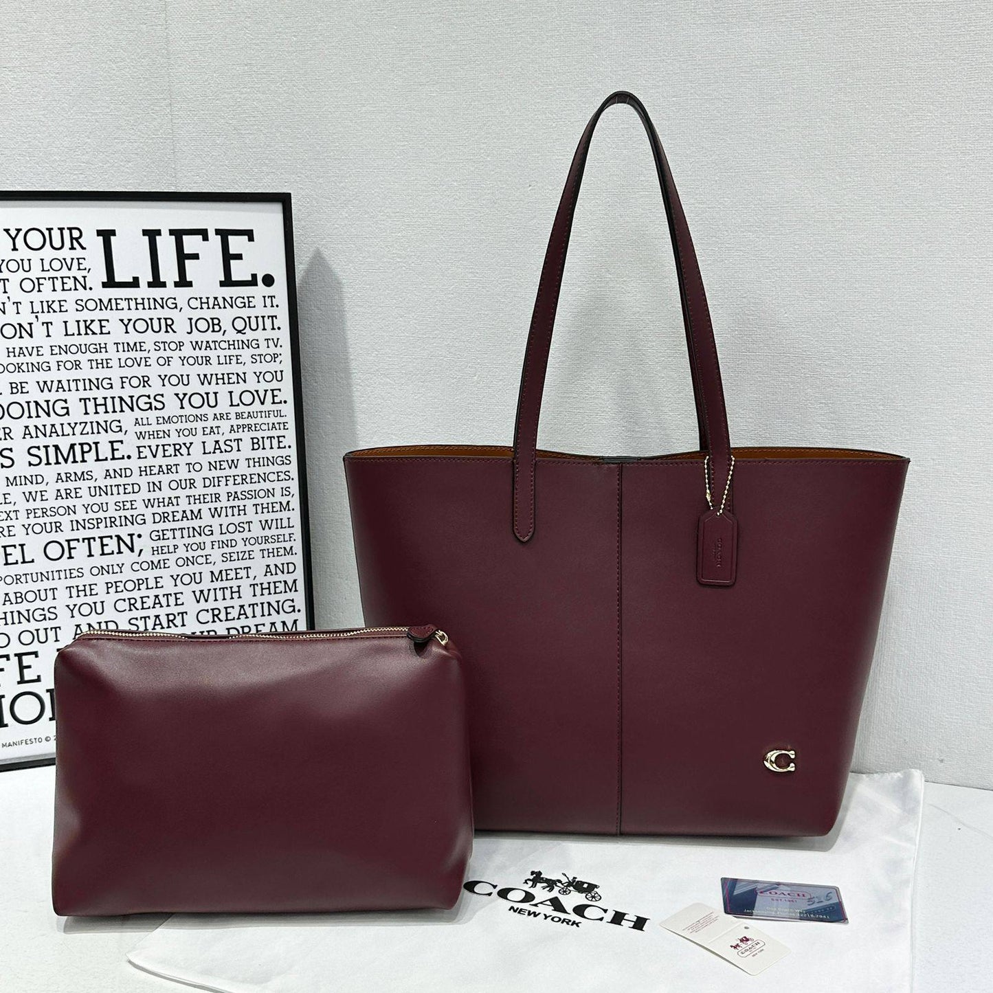 Coach 

2in1
105 dhs❣️

Zain250
♥️♥️♥️