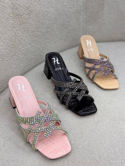 Gina 
110 dhs🇦🇪🇦🇪
Size 36-42

Zain55
♥️♥️♥️