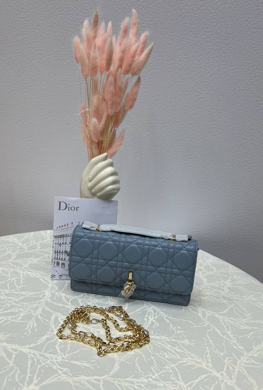 Dior 💕💕✨
Super master quality 🔥🔥
Available ✨💕💕
With full packing 📦🎀
For Price 👇 WhatsApp✅
0568585901 
0507557372
0552275751 Owner Zain 👌

Zain252
♥️♥️♥️