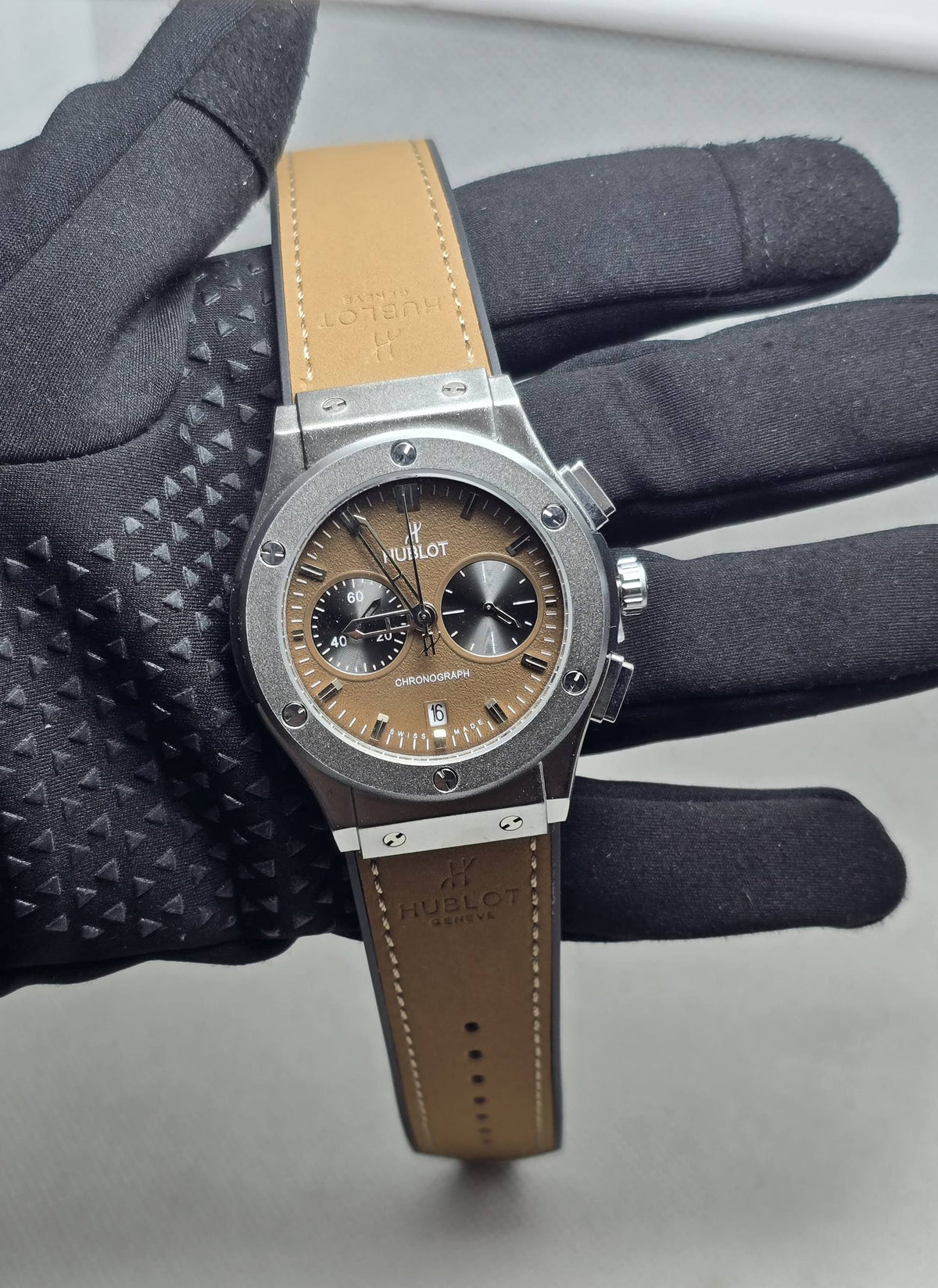 Hublot 

Stopwatch 
90 dhs🇦🇪🇦🇪🇦🇪

Zain29
♥️♥️♥️