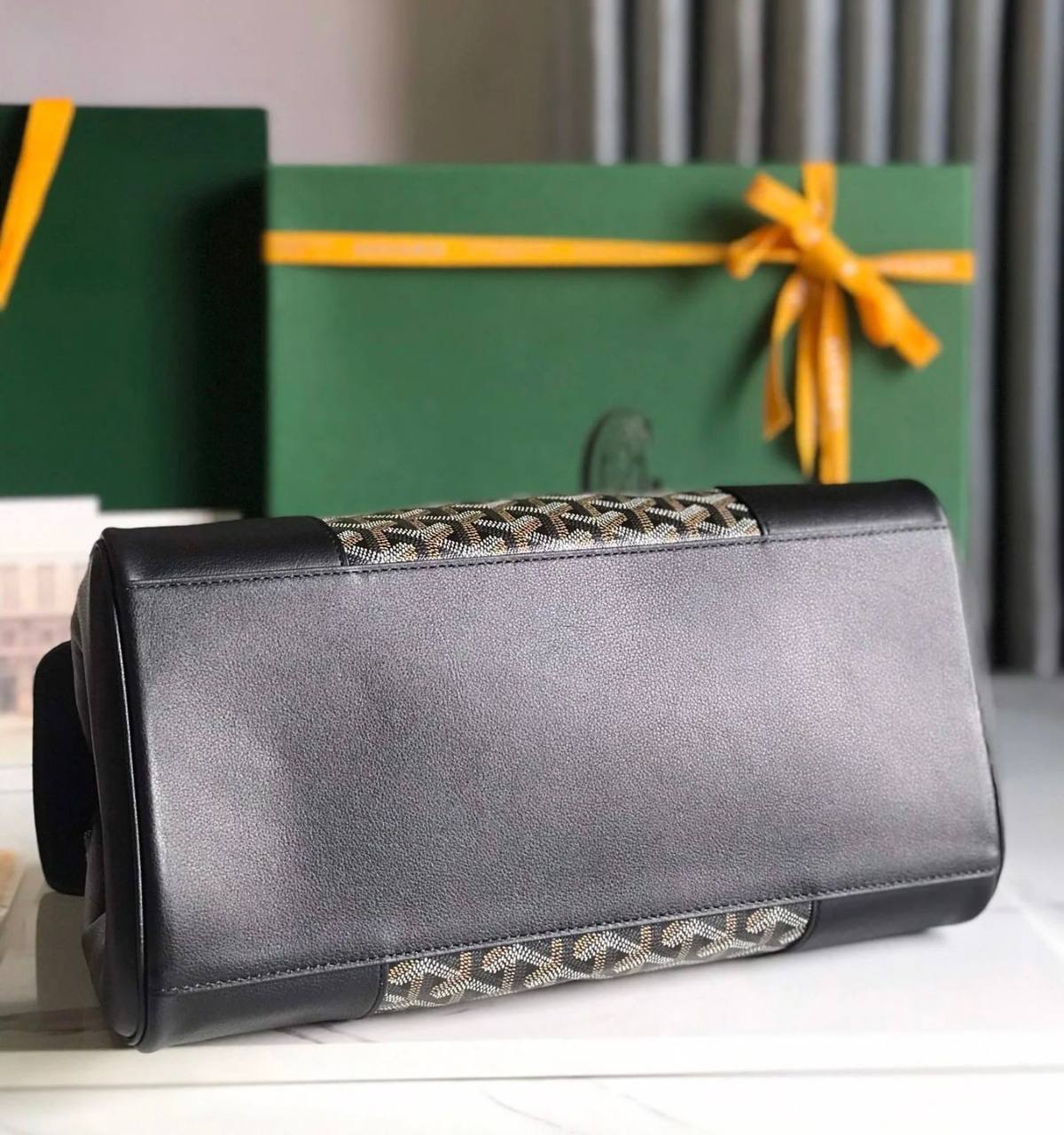 GOYARD 

COPY ONE 
140 dhs✅

Zain39
♥️♥️♥️