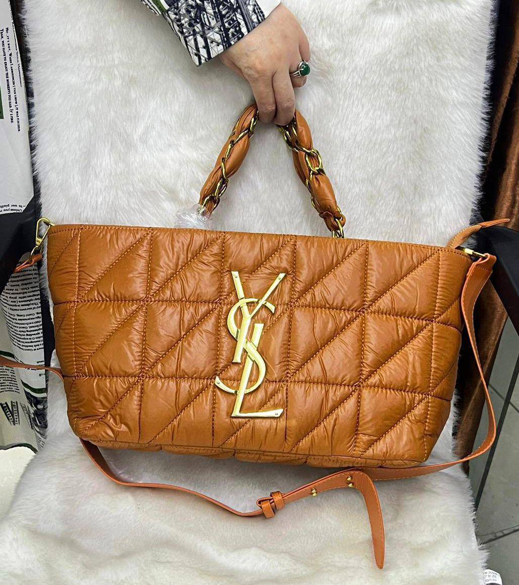 YSL 

VERY GOOD 
QUALITY SPECIAL  

95 DHS🇦🇪🇦🇪🇦🇪
Zain17
♥️♥️♥️