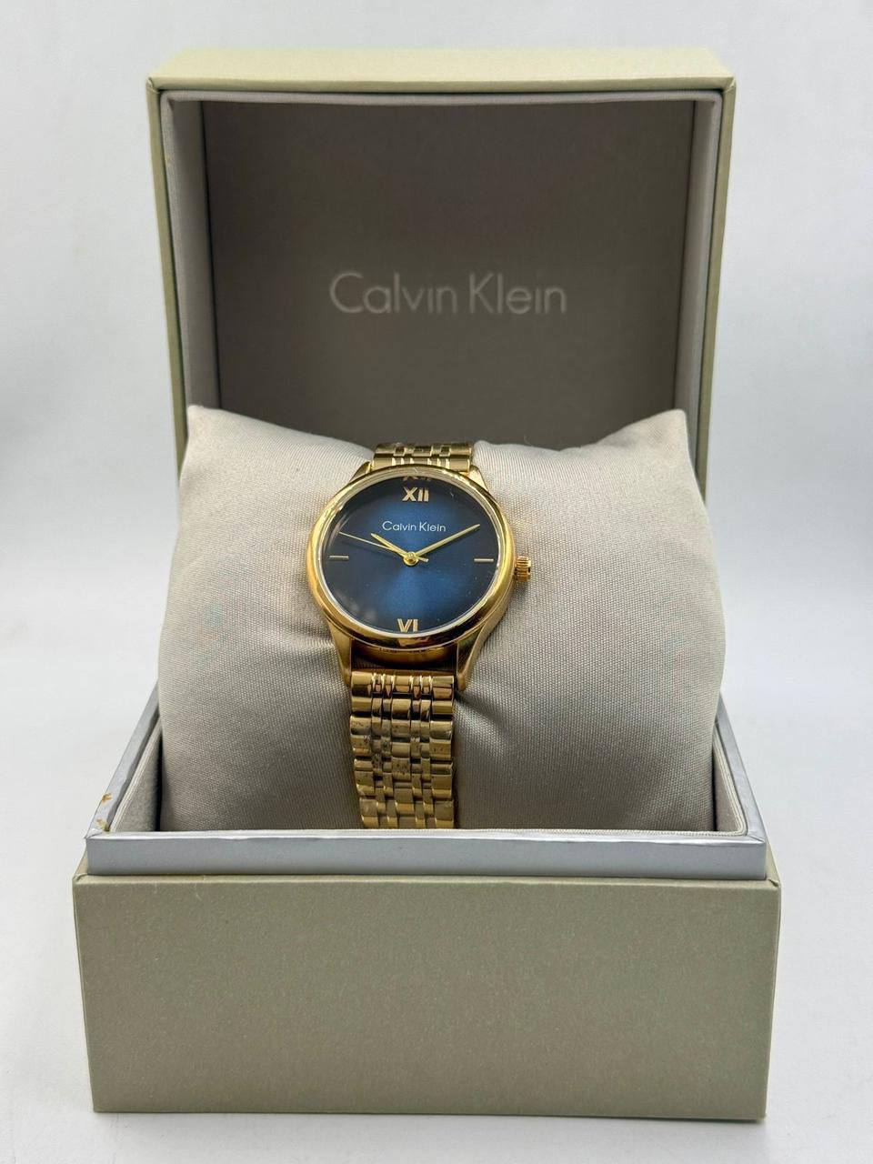 Calvin Klein Ladies 
60 dhs✅

Zain08
♥️♥️♥️