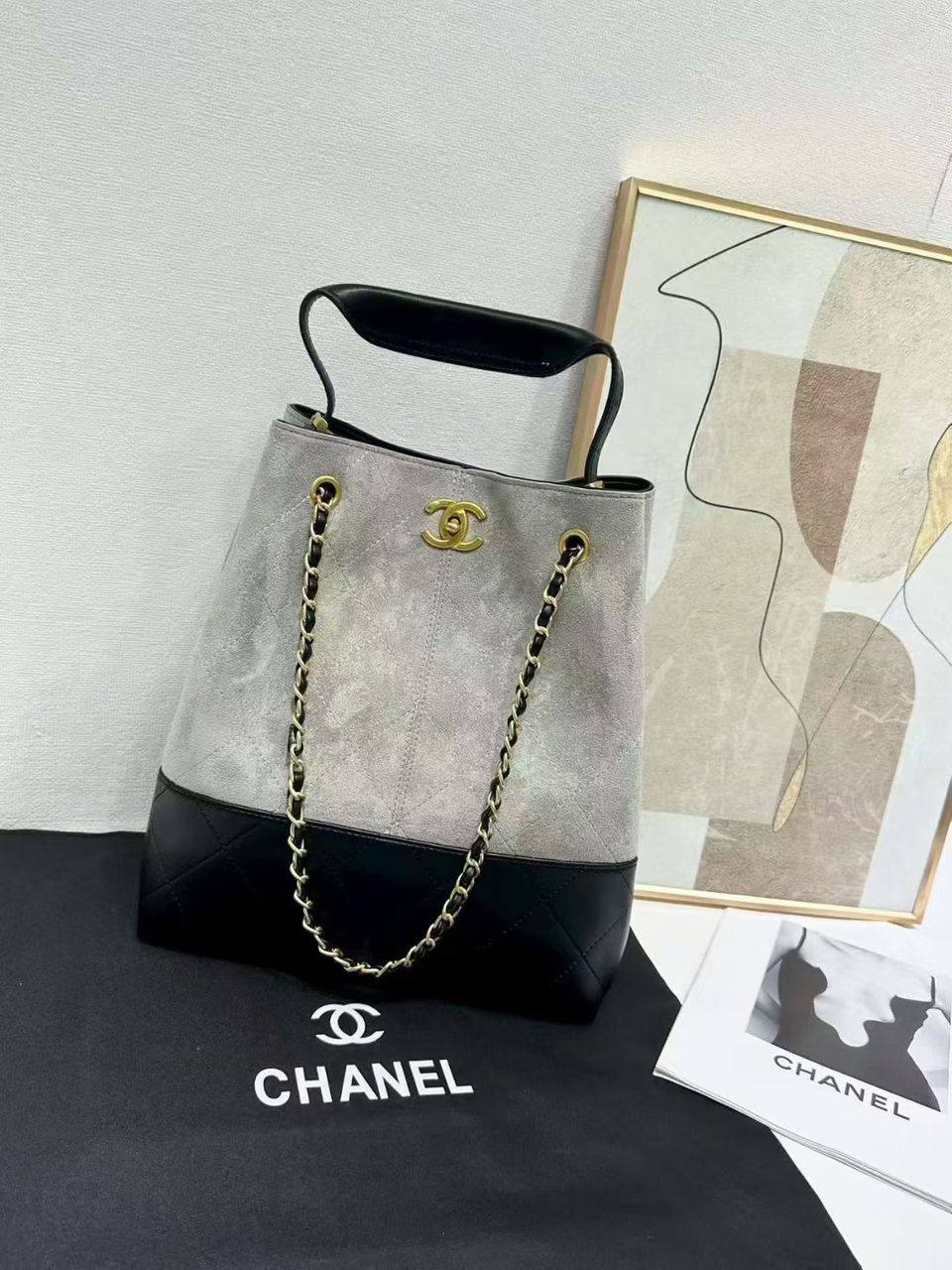 Chanel
90 dhs🪙🌨️

Zain129
♥️♥️♥️