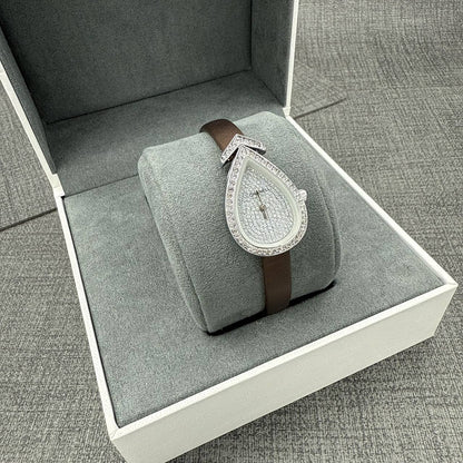 Chanel
55 dhs✅

Zain45
♥️♥️♥️