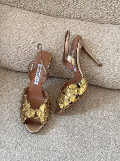 AQUAZZURA 

𝐀𝐯𝐚𝐢𝐥𝐚𝐛𝐥𝐞 𝐍𝐨𝐰

𝐒𝐢𝐳𝐞𝐬: 𝟑𝟔 — 𝟒𝟏


500 dhs🇦🇪🇦🇪

Zain298
♥️♥️♥️