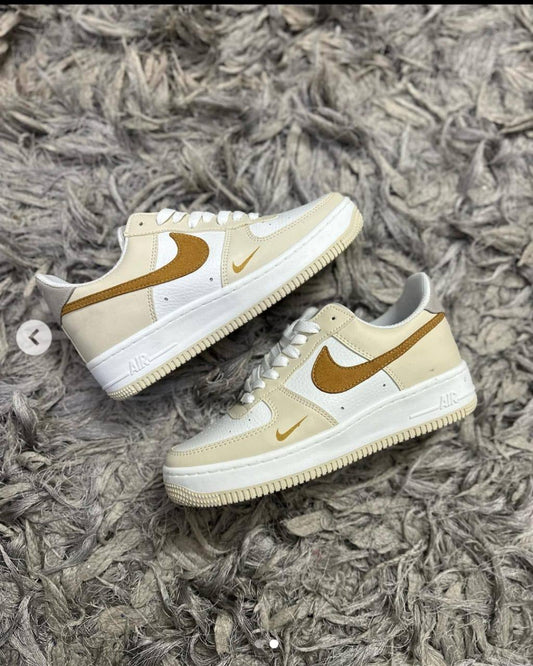 Nike 
95 dhs🪙💕
Size 40 to 45

Zain27
♥️♥️♥️